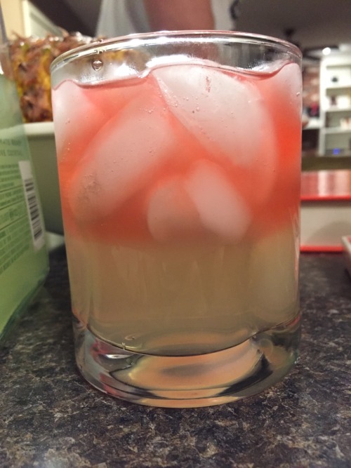blogfrenzy:  Look at this awesome drink I made