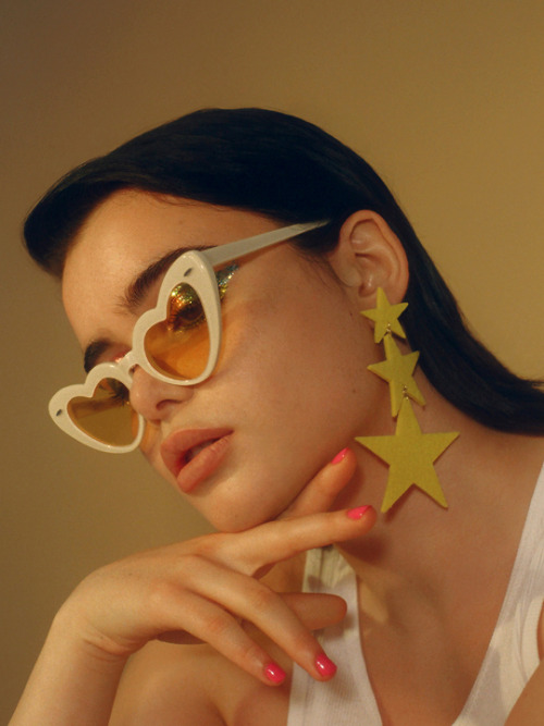 flawlessbeautyqueens:Barbie Ferreira photographed by Natalia Mantini for Oyster Magazine (2018)