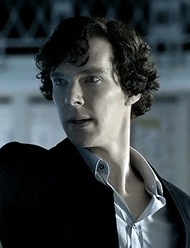 sherlock-undercover:The unbeatable neck game