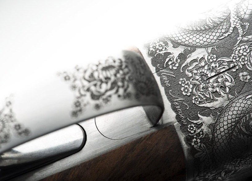 cubebreaker:  Engraved Beretta shotgun 486 with Asian-inspired design by Marc Newson.