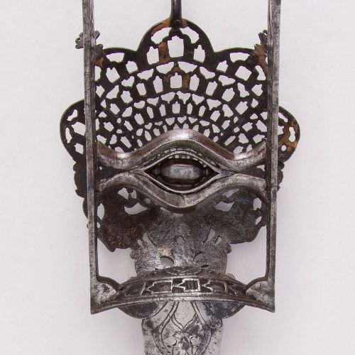 art-of-swords: Katar Dagger  Dated: 17th century Place of Origin: Thanjavur Culture: Indian, Thanjav
