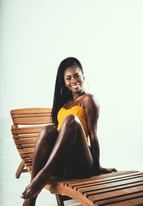 blackfashion: Aïssata, 23, NYC Model IG/twitter: @blissfullqueen Blissfullqueenn.tumblr.com