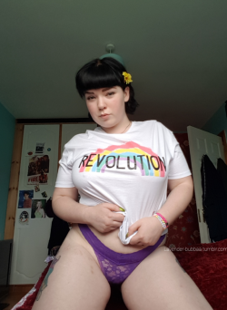 lavender-bubbaa:  Pride 🌈   Come say hi on Snapchat!  Spoil me and I’ll spoil you / ManyVids  Don’t remove my caption!