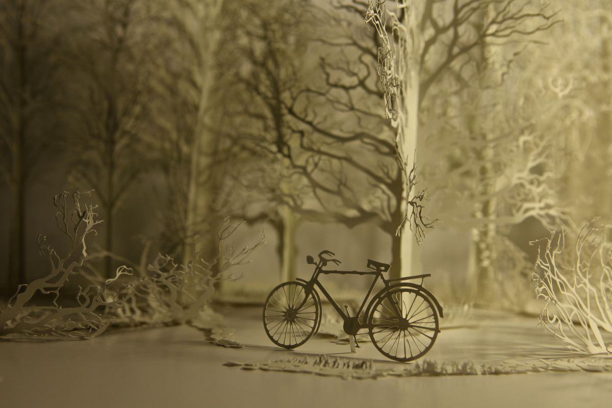 itscolossal:  Papercraft Dioramas Come to Life with Projected Animations by Davy
