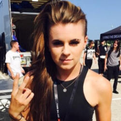 bandasempsd:  lynn gunn icons