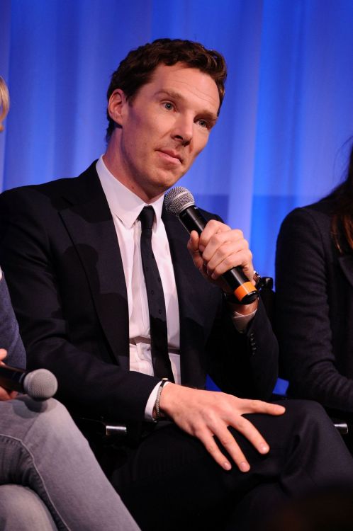 new tab for high res. Benedict Cumberbatch speaks at the official Academy members screening of The I