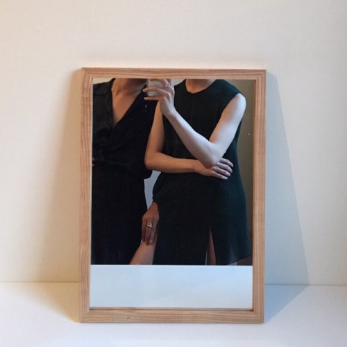 unflavoredwaxedfloss20:  by homecomingintl http://ift.tt/1QvnB41