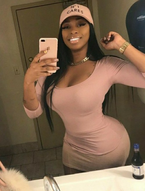 princejazziedad:DeliciouslySexy. Busty'Loose. BootiDelicious Ms HollyTushe&hellip;&hellip;&hellip;.