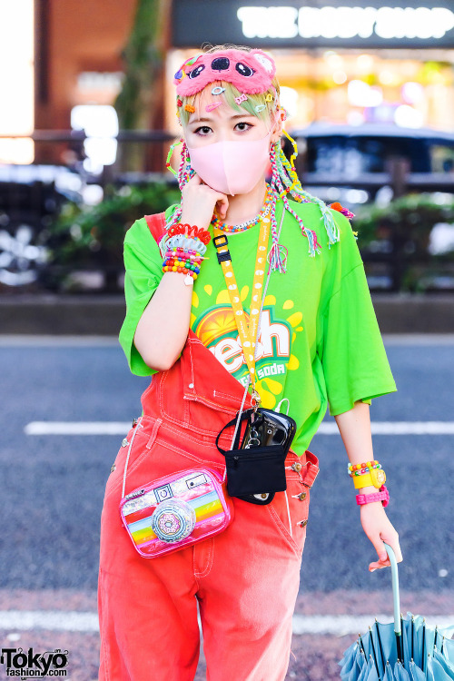tokyo-fashion:18-year-old English-speaking Japanese shop staffer Sayaka on the street in Harajuku (s