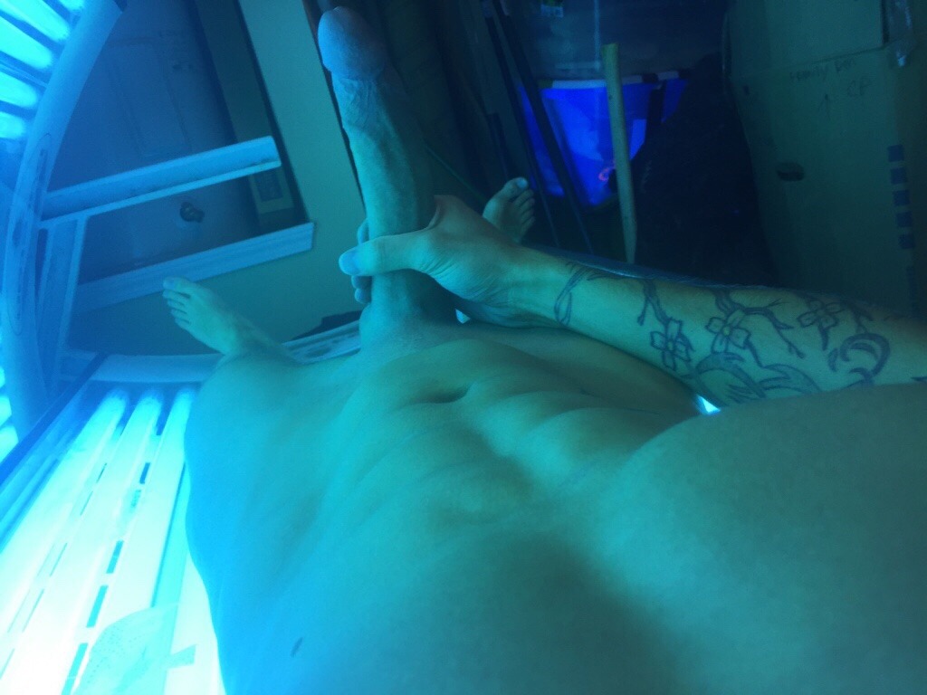 monstergodcock:  thetrueflagpole MasterPost 4 