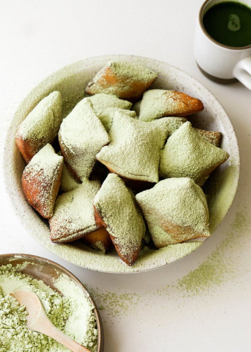 daily-deliciousness:Matcha beignets