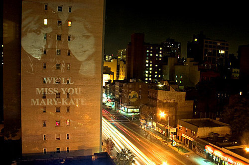 popculturediedin2009:NYU dorms after Mary-Kate Olsen announced she was leaving the school, 2005