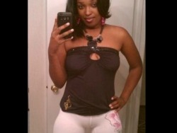 Ebony-Look-Sex:  Real Name: Jada Pictures: 49 Naked Pics: Yes Free Sign-Up: Yes Home