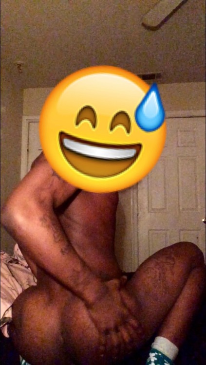bureaucratsimpson:  Sc:  tattedchanel 💯