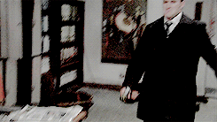 disastrousalacrity:Badass Ianto is the king!