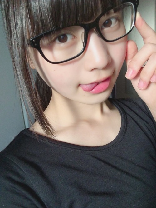 waitaminutebro:  愛乃きらら(@aino_kirara)さん | Twitter
