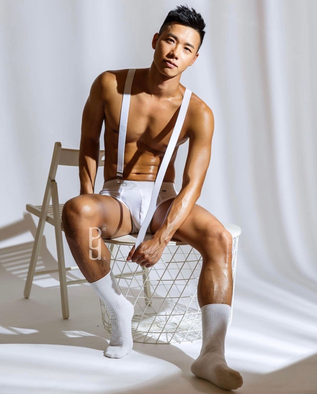 asian-men-x: Photographed by @mushu_photographer