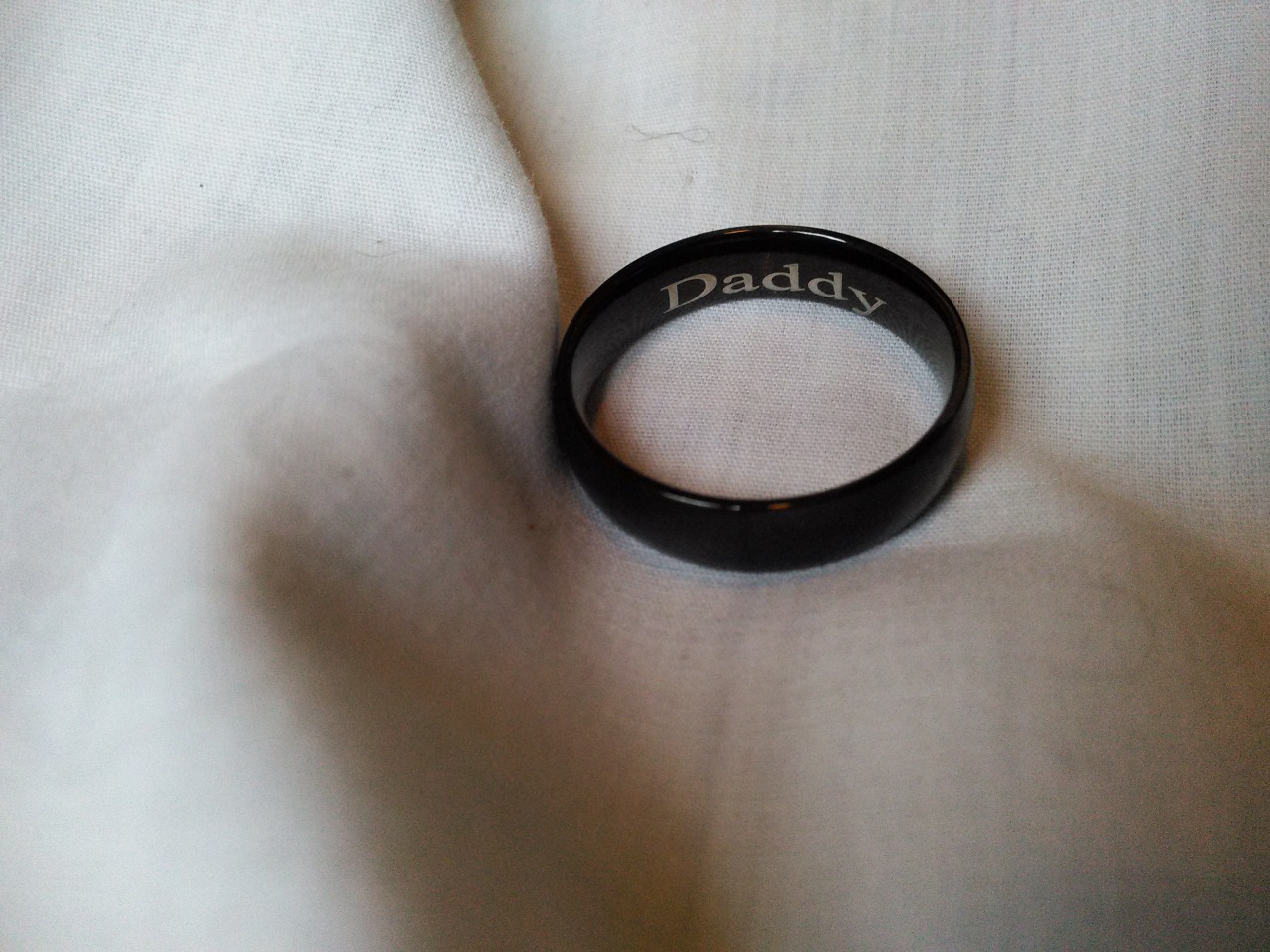 baby-ichigo:  Got daddy a present for our one year! (which was a month ago just didn’t