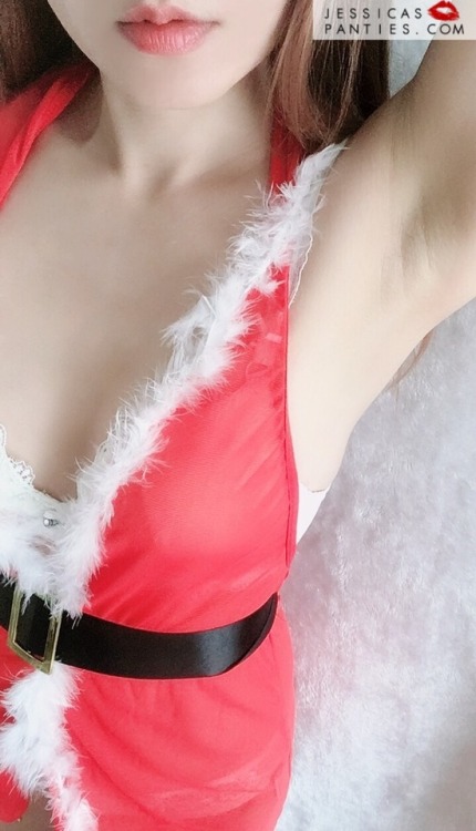 Sex jessicaspanties:  Merry Christmas!Hey hungry pictures