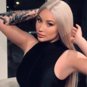Iggy Azalea With Psd Explore Tumblr Posts And Blogs Tumgir