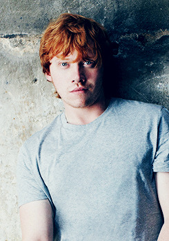 jemmasmmns:  favorite celebrity meme: [1/5] photoshoots   Rupert Grint by Lorenzo