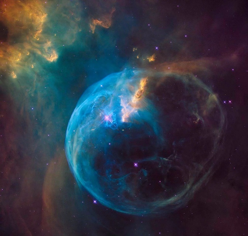 sixpenceee:  Hubble’s first picture of the entire Bubble Nebula. NGC 7653 is also