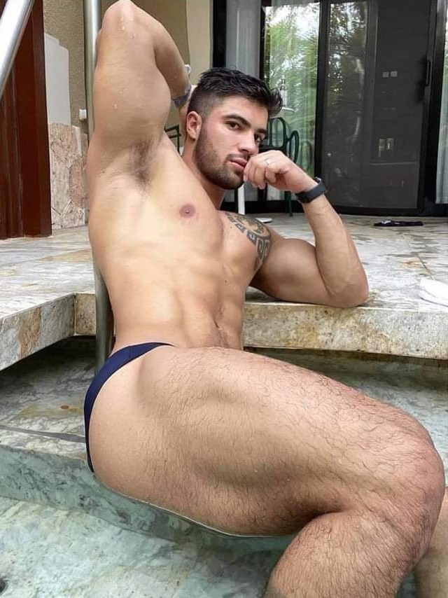 sonodiluce:yellowhankypisces:6 - Daniel Montoya, sexy, amazing, hot