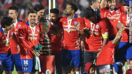 uzziblue:    When you win your first Copa America title EVER …   Congrats, Chile