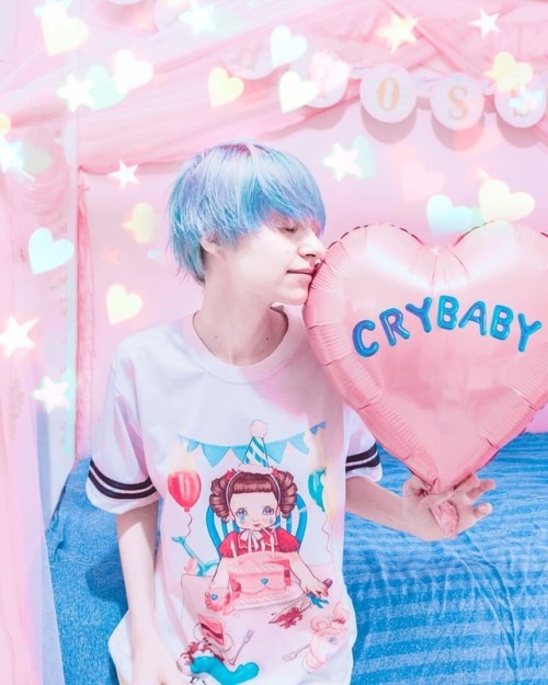 Crybaby ..Any Melanie Martinez’s fans here? What’s your favorite song? ❤️...() Algum cry