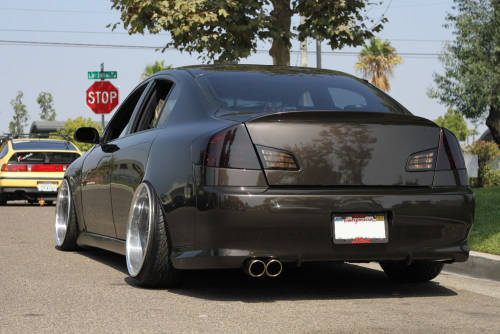 EYE CATCHER