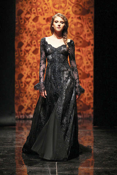 couture-day:  Fall/Winter 2010-11 Randa Salamoun