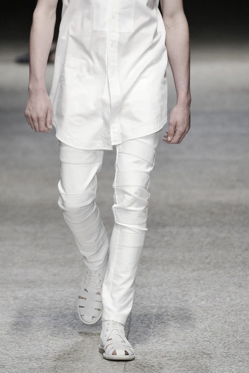 ampersand-et:  neil barrett ss11.