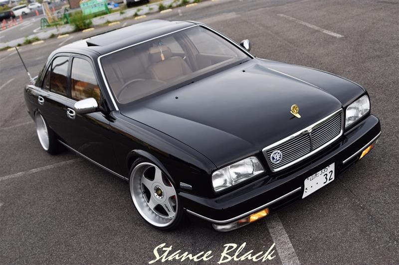 VIP Spec Y32 Nissan Cima. – @hirocimacruiser on Tumblr