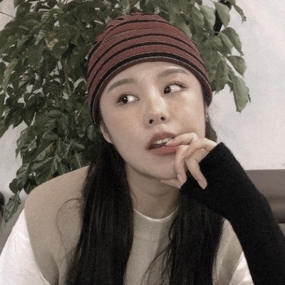 [ wheein icons ] [ like or reblog if you safe ]
