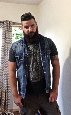 eldaddyboy:  Off to faultline for some drankin’