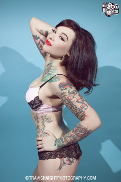 tits-tats-n-tutus:  Cara Mia