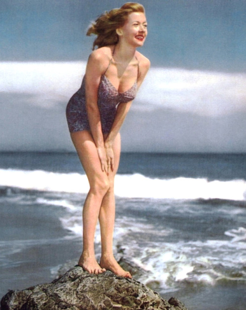 Gloria Grahame / publicity photo for RKO, 1952.