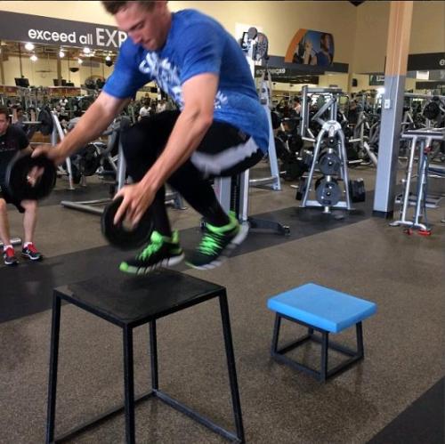 Single Leg Squat Into Single Leg Box Jump…weeeeee 