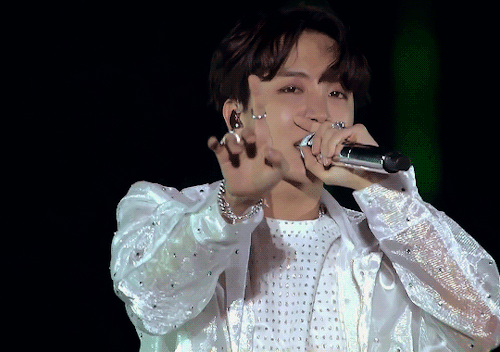 outrobluesides:74/100 days of jung hoseok