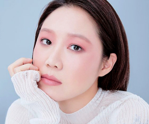 Gong Hyo Jin for Marie Claire ♥ 