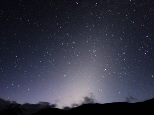 The zodiacal light at dawn of autumn, extending from Leo, via Cancer, to Gemini.  With Castor and Po