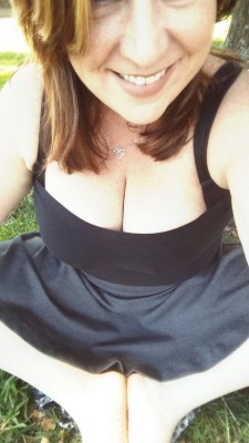 kittykunt420:  Playtime in the park.. and I took my panties off first this time ;) 