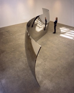 valerian-toyen: ANISH KAPOOR