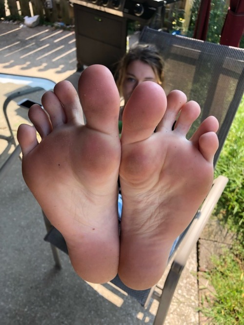 amateurali3ns: Do u want to taste???