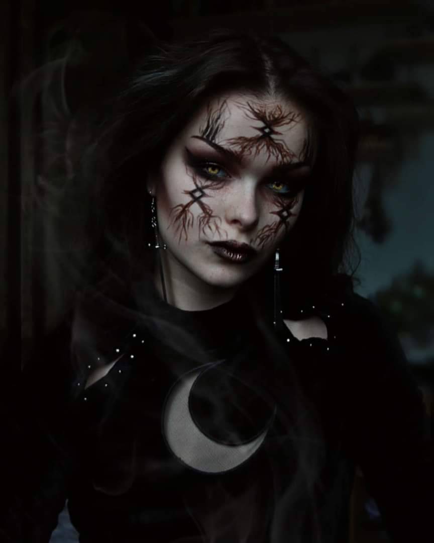 thewarpedwitchofoz: