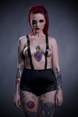 Thatattoozone:    Nikki Leigh  