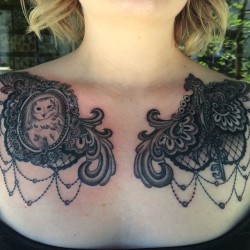 fuckyeahtattoos:  Owl and Key chest piece!