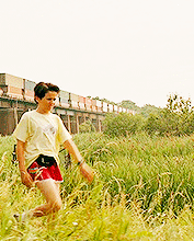 wvattoleff:it meme: [¼] outfits → eddie’s red shorts + yellow christine shirt (feat. the Fanny Pack)