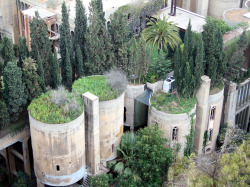 prints:A former Cement Factory is now the workspace and residence of architect Ricardo Bofill