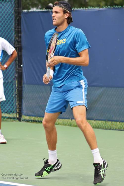 Joao Sousa. Cincinnati 2013. [more]